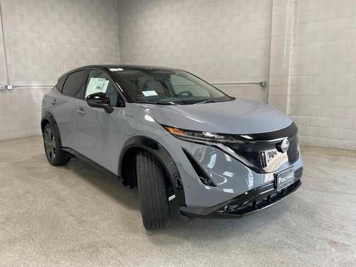 2025 Nissan ARIYA PLATINUM+