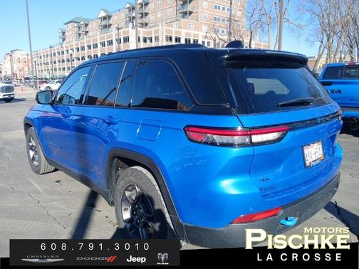 2023 Jeep Grand Cherokee 4xe Trailhawk
