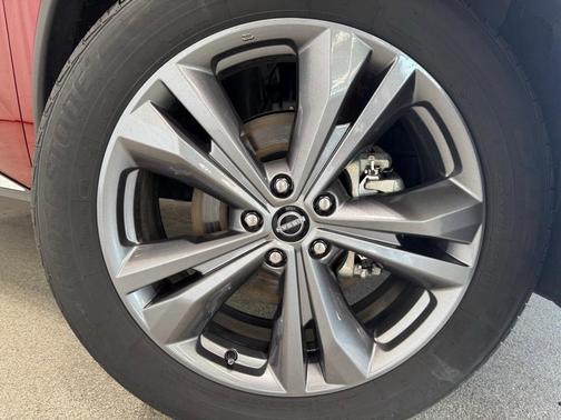 2024 Nissan Murano Platinum