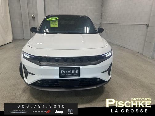 2024 Jeep Wagoneer S Launch Edition