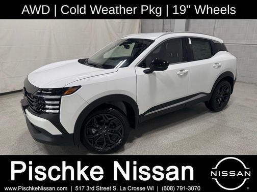 Aspen White Tri 2026 Nissan Kicks SR