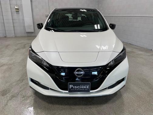 2024 Nissan Leaf SV PLUS