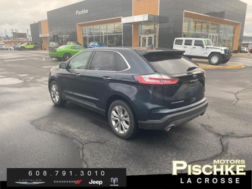 2023 Ford Edge Titanium
