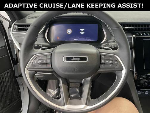 2024 Jeep Grand Cherokee L Laredo