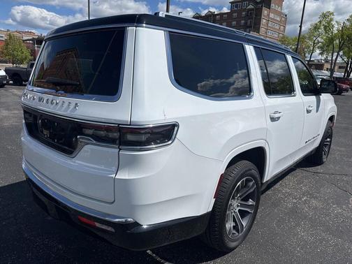 Bright White Clearcoat 2024 Jeep Grand Wagoneer Base