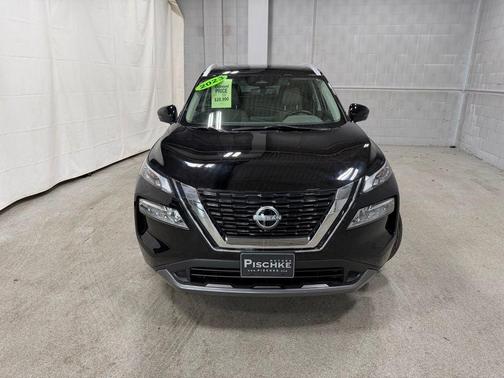 Black 2023 Nissan Rogue SL