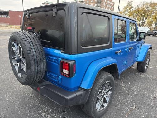 2024 Jeep Wrangler 4xe Sport