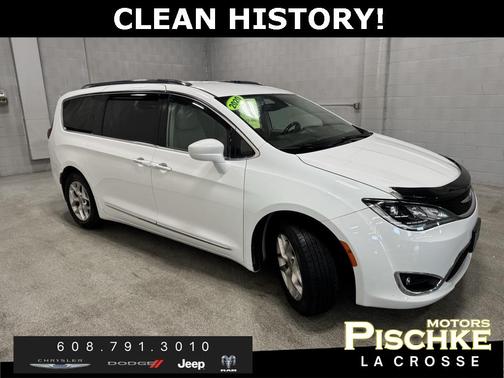 2020 Chrysler Pacifica Touring-L