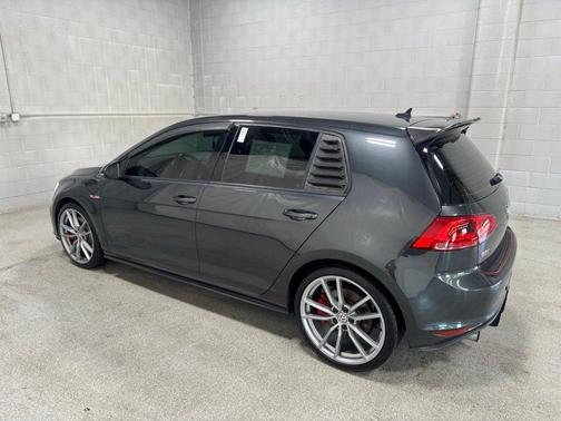 2017 Volkswagen Golf GTI Sport 4-Door