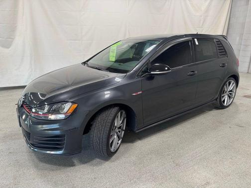 2017 Volkswagen Golf GTI Sport 4-Door