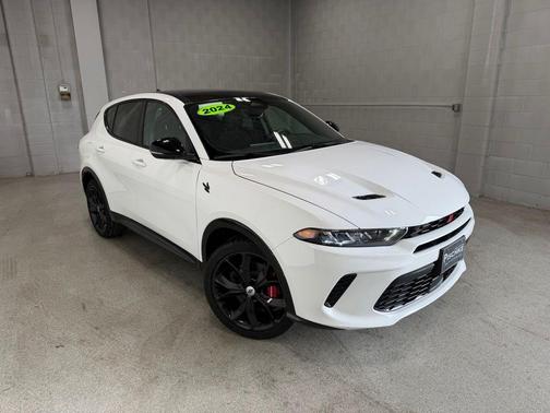 Q BALL 2024 Dodge Hornet R/T Plus