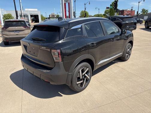 Super Black 2026 Nissan Kicks SV