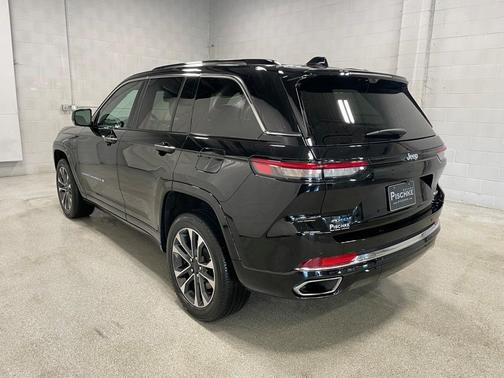 2023 Jeep Grand Cherokee 4xe Overland