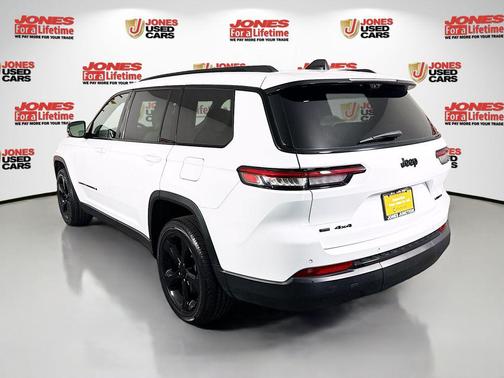 Bright White Clearcoat 2023 Jeep Grand Cherokee L Limited