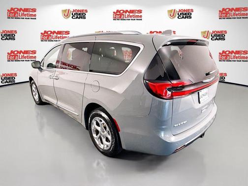 Ceramic Gray Clearcoat 2021 Chrysler Pacifica Limited