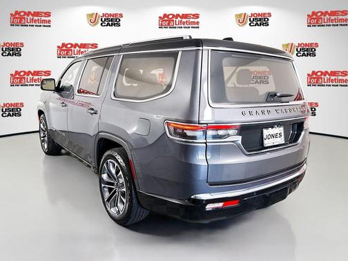 Baltic Gray Metallic Clearcoat 2024 Jeep Grand Wagoneer Series III 4x4