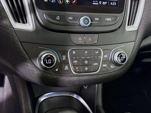 Dark Ash Metallic 2023 Chevrolet Malibu FWD 1LT