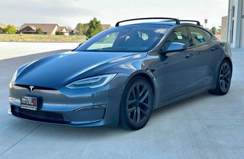 2021 Tesla Model S Plaid