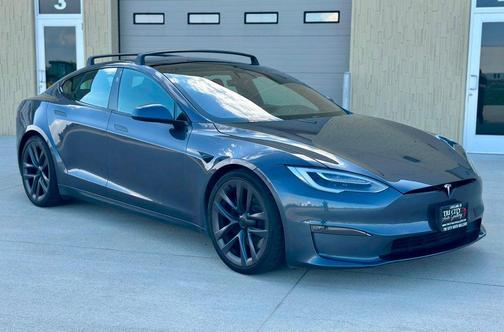 2021 Tesla Model S Plaid