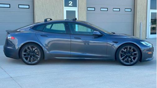 2021 Tesla Model S Plaid