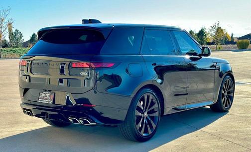 2023 Land Rover Range Rover Sport First Edition
