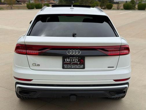 2019 Audi Q8 Prestige