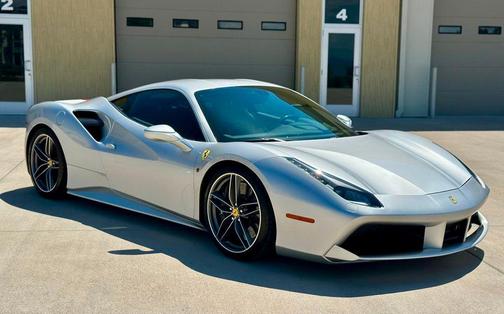 2017 Ferrari 488 GTB Base