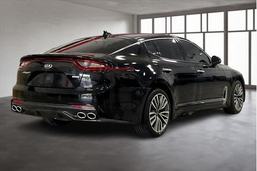 2019 Kia Stinger Base