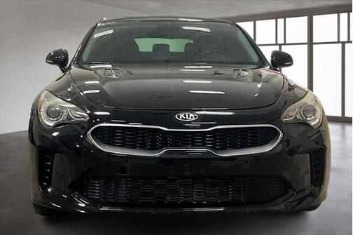 2019 Kia Stinger Base