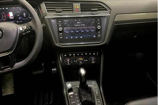 2020 Volkswagen Tiguan 2.0T SEL