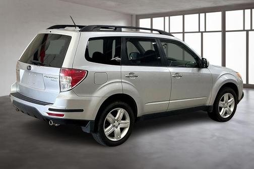 2010 Subaru Forester 2.5 X Premium