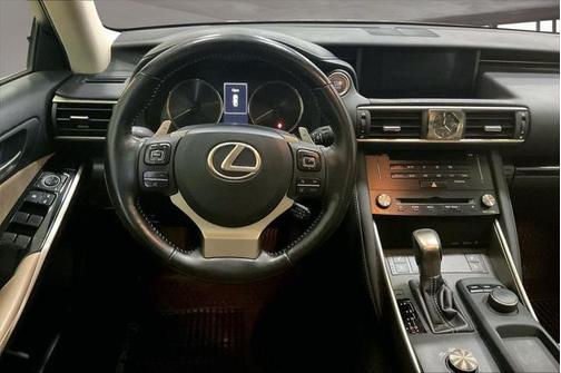 2018 Lexus IS 300 Base