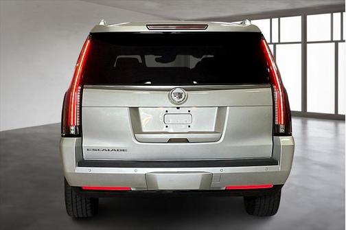2015 Cadillac Escalade ESV Luxury