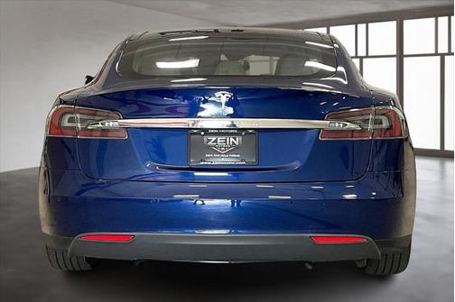 2015 Tesla Model S 70D