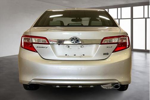 2013 Toyota Camry Hybrid XLE