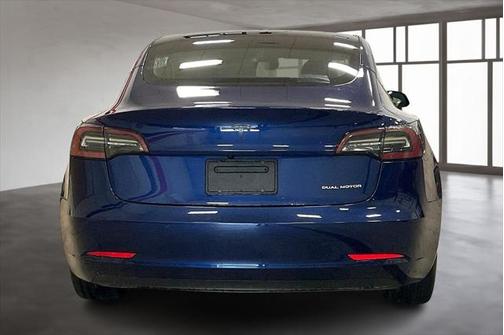 2019 Tesla Model 3 Performance