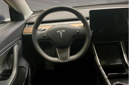 2019 Tesla Model 3 Performance
