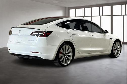 2018 Tesla Model 3 Performance