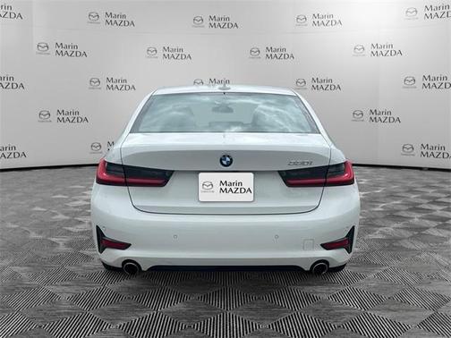 2021 BMW 330 330i