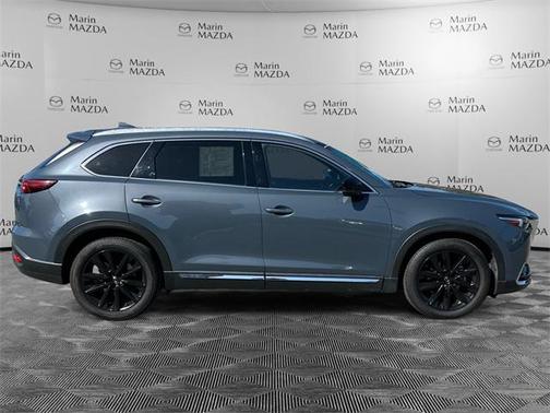 2022 Mazda CX-9 Carbon Edition