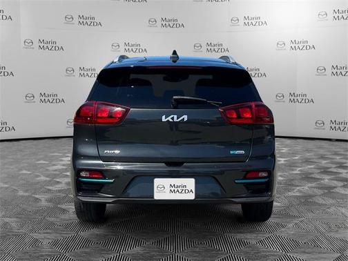 2022 Kia Niro EV S