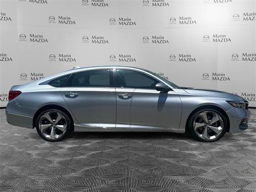 2020 Honda Accord Touring 2.0T