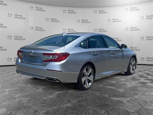 2020 Honda Accord Touring 2.0T
