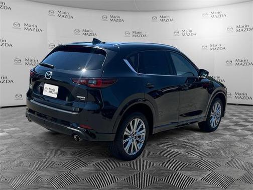 2023 Mazda CX-5 Signature