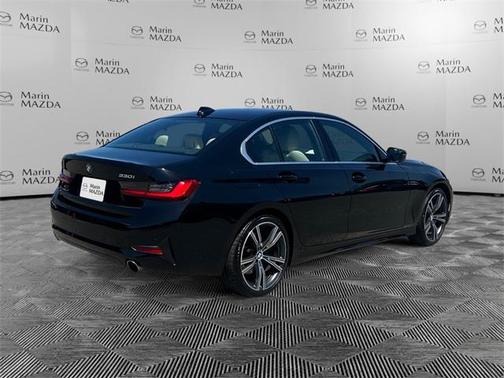 2021 BMW 330 330i