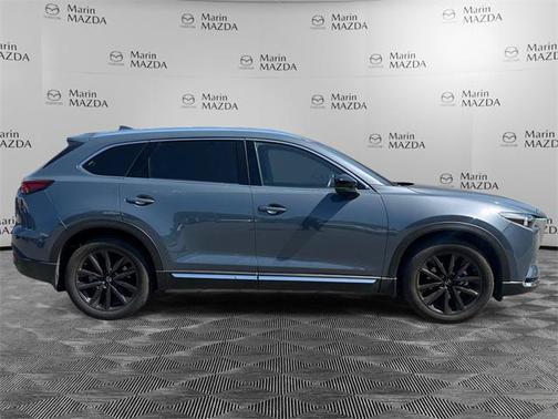 2023 Mazda CX-9 Carbon Edition