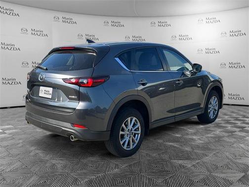 2022 Mazda CX-5 2.5 S Preferred