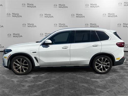 2022 BMW X5 PHEV xDrive45e