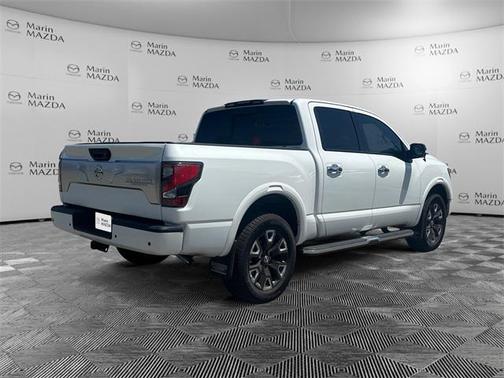 2021 Nissan Titan Platinum Reserve