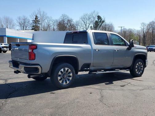 Sterling Gray Metallic 2026 Chevrolet Silverado 2500 LT